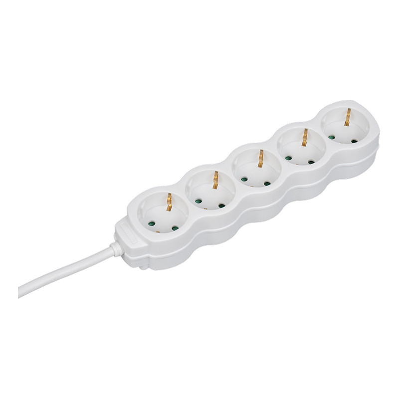 Quais são a tensão e a corrente nominais do Power Strip europeu?